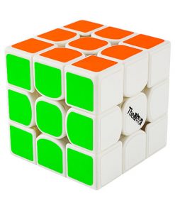 valk-3-white
