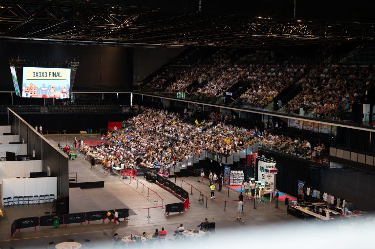 rubiks-kub-em-2024-pamplona-publik-3x3-final